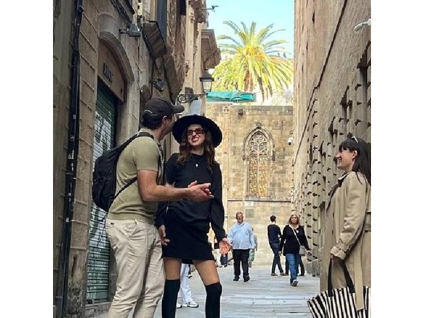 Barcelona Private Walking Tour: Gothic Quarter, Old Town