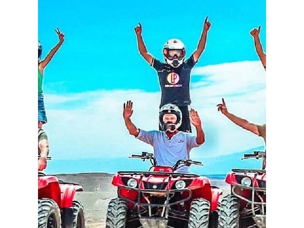 Marrakech: Agafay Desert Quad Biking & Camel RIDE & Dinner & Show