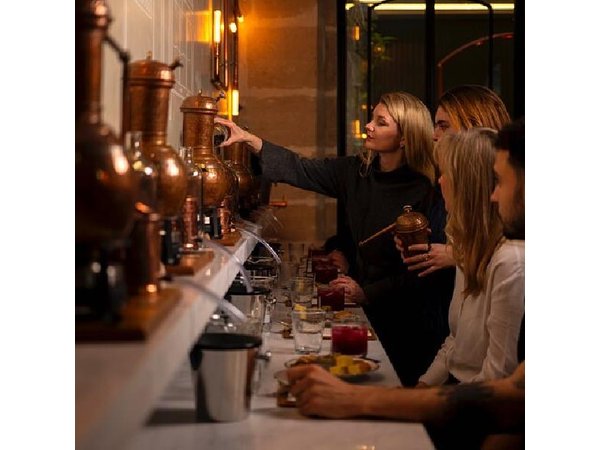 Paris Craft Distillery Make Your Own Gin Workshop