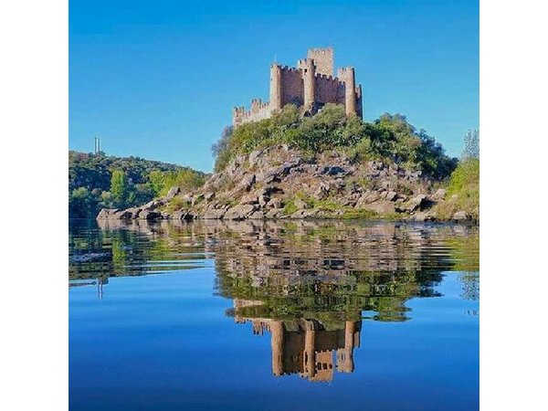 Templar Route: Tomar and Castillo de Almourol from Lisbon