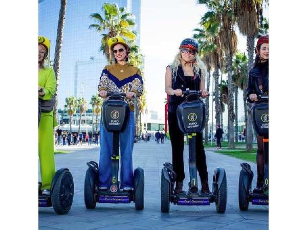 Segway Flexible Private Tour in Barcelona