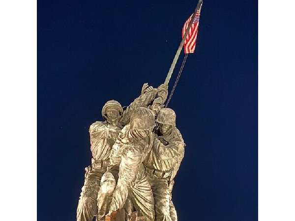 Private Marine Corps Tour of Washington DC by Luxury Car
