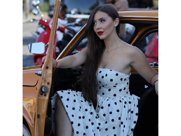 Dolce Vita Rome: A Journey in A Retro Fiat 500