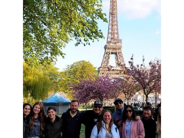 Best Bits of Paris: Paris in a Day - Walking & Metro Tour