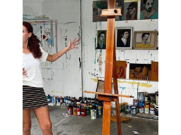 Lisbon Lunch with Local Artists in a Creative Studio