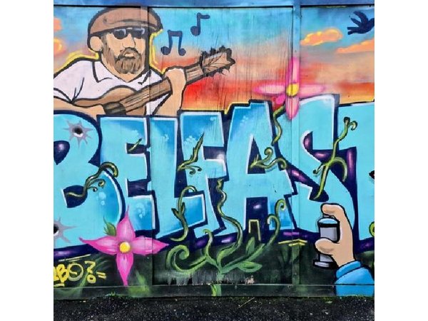 Belfast Music and Street Art Small Group Guided Experience