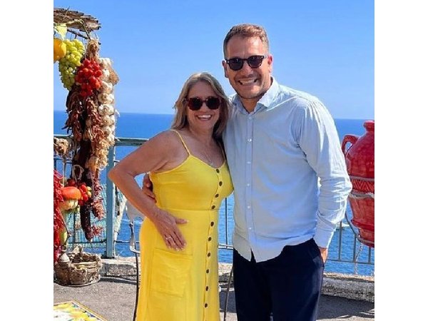 Discover Amalfi Coast & Sorrento - Private english speaking driver