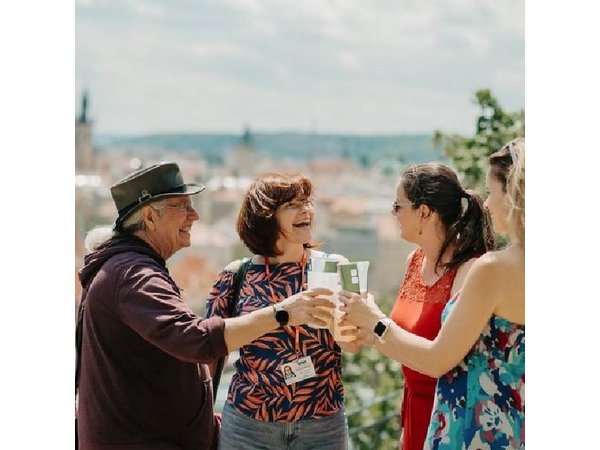 PRIVATE 4 Hour Tour: Czech Beers & Tapas in Prague's Local Areas