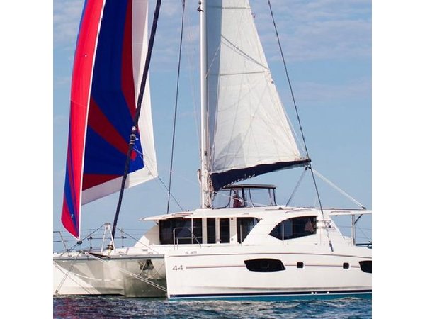2 Hour Chesapeake Day Sail on Catamaran Epiphany