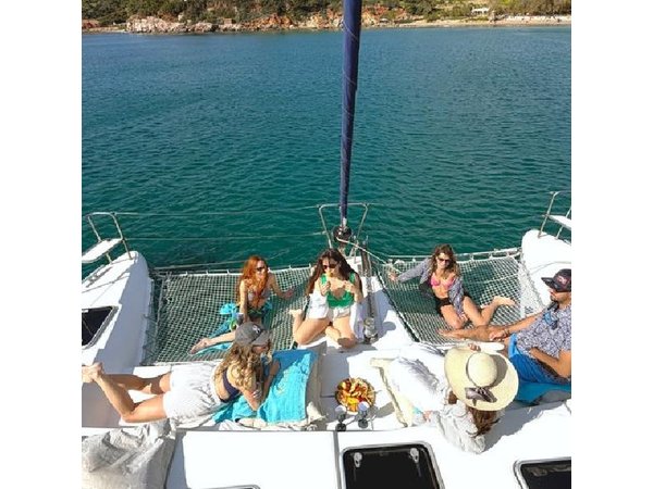 Luxury Catamaran Morning Private and Greek Gastronomy in Athens