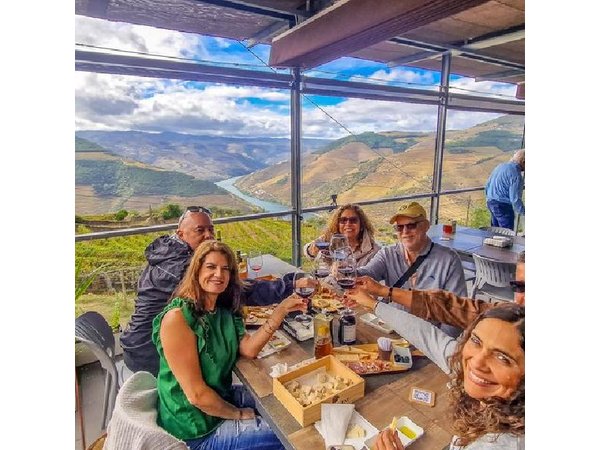 Douro Valley Private Day Trip from Lisbon: Vineyards & River View