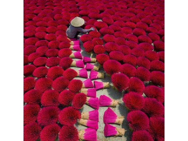 Incense Village & Conical Hat, Lacquer Art SMALL GROUP From Hanoi