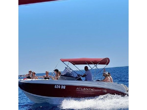 Dubrovnik:Private Boat Beach Tour Elaphiti Islands and Blue cave