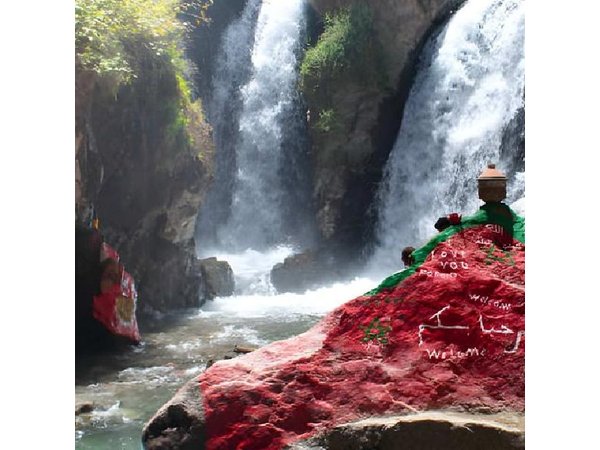 Atlas mountains : 3 valleys day tour with lunch from Marrakech