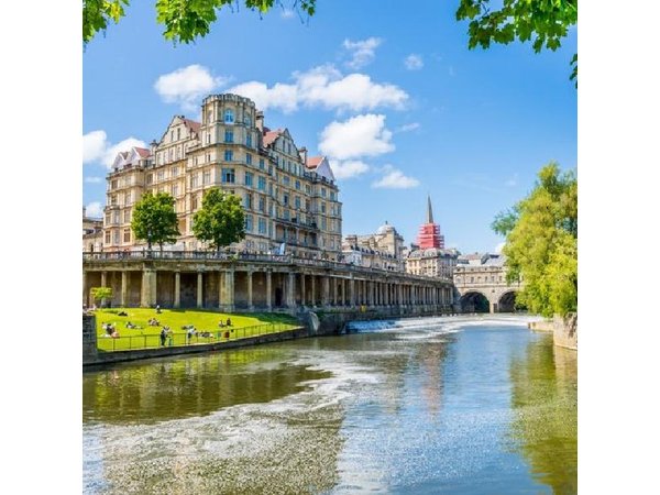 Luxury Windsor, Bath & Stonehenge Tour from London