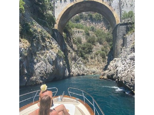 Private Tour of the Amalfi Coast from Sorrento