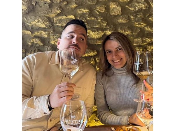 Athens Nights Uncorked: Walking Tour & Wine Experience