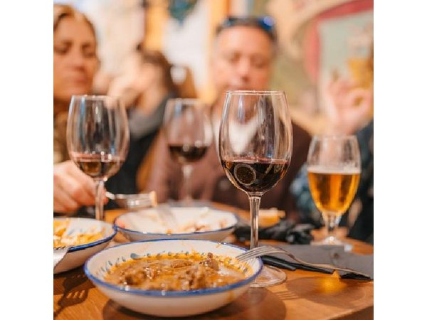 Granada Food Tour Tapas Drinks and Delights with Local