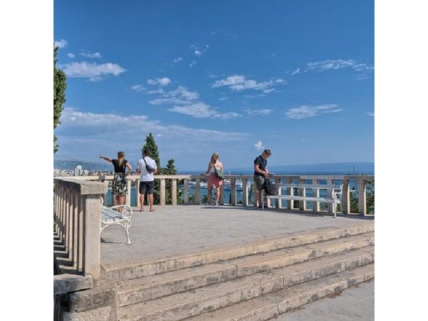 Private Split Walking Tour with Hill Panoramic View (Hidden Gem)
