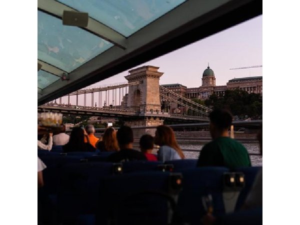 Budapest Sunset Danube River Cruise with Audio Guide