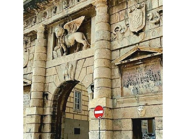 Rome vs Venice - Zadar City Tour