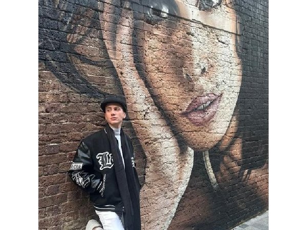 London - Amy Winehouse Camden Walking Tour
