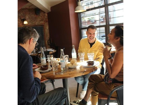 Nashville 12South District Authentic Food Tour with 7 Tastings