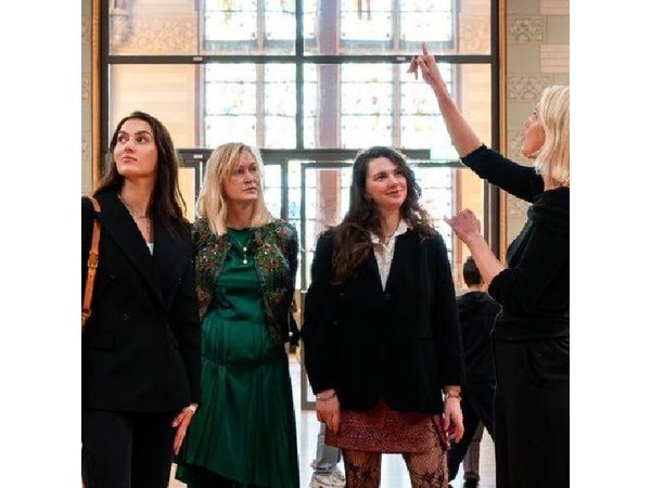 Amsterdam: Rijksmuseum (Private Tour & Priority Access)