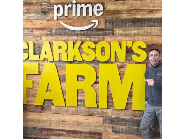 Clarkson Farm Small Group Tour from London