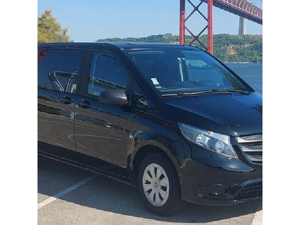 3 Day Tour! Lisbon, Sintra, Nazaré & Óbidos