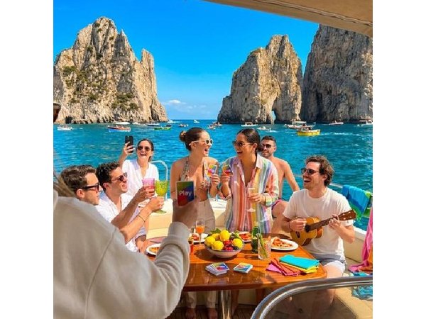 Capri Signature Boat Tour from Amalfi with Time on Land