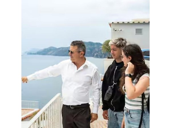 Pompeii, Amalfi & Ravello Private Tour from Naples