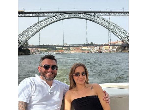 Porto:The most local Boat Tour with Port Wine tasting (1–6people)