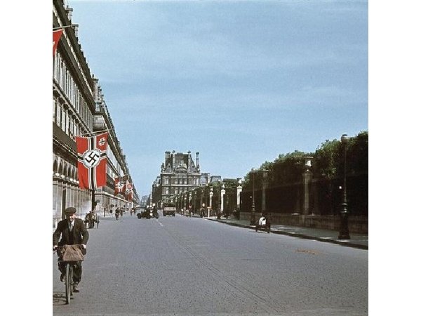 Private Paris WWII History Tour