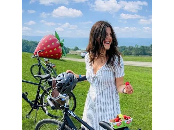 Quebec City - Guided E-Bike Tour & Tastings - Ile d'Orléans