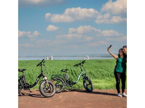 Quebec City - Electric Bike Rental on Ile d'Orléans