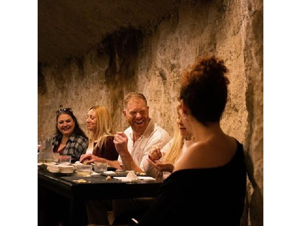 Cheese Factory Workshop with Wine Tasting in Requena, Valencia