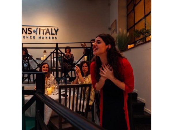 Rome Dinner Show with Live Opera & Pasta Live Cooking Experience