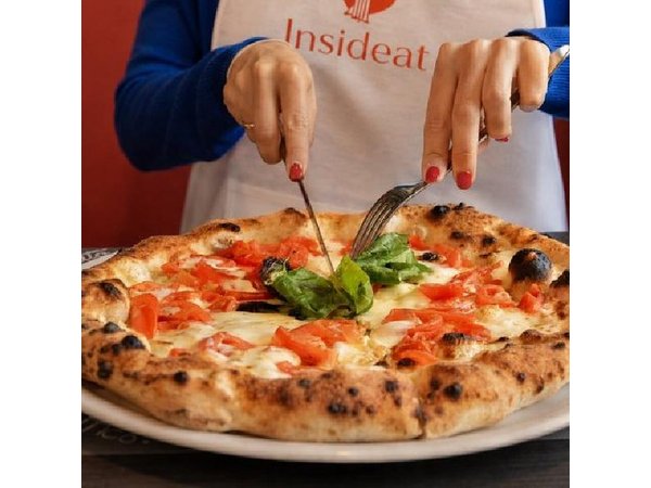 Rome: Small Group Neapolitan Pizza Class with Spritz