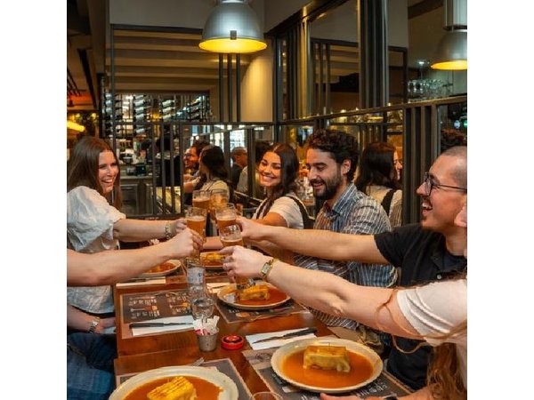 Porto Progressive Dinner Tour with Tastings