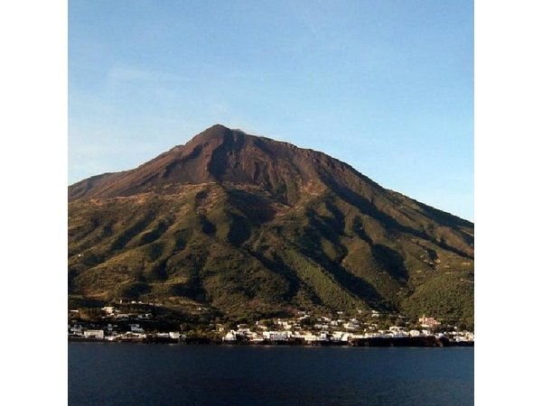 Vulcano, Panarea and Stromboli from Lipari