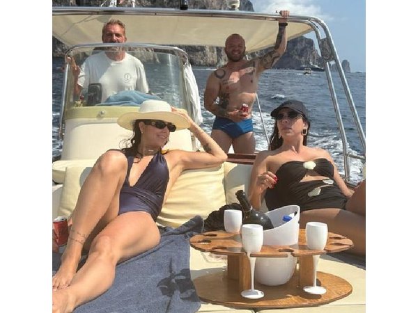 Capri & Positano Private Tour - Premium 28 ft boat