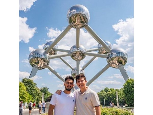 Private Brussels Full Day Tour with Atomium Entry and Lunch