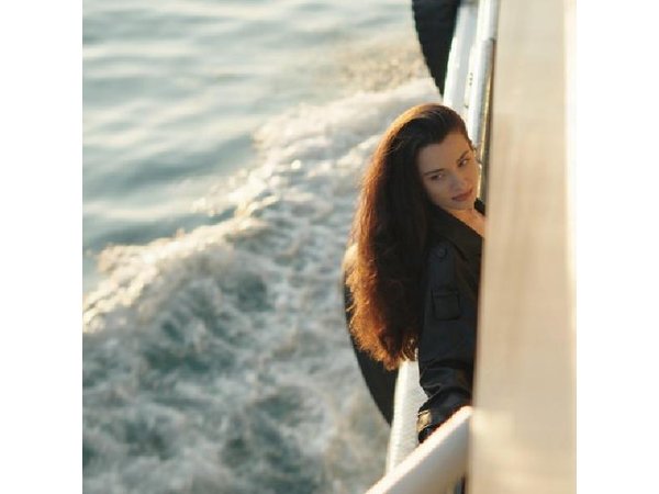 Capture Your Istanbul Story: Professional Cinematic Film Session