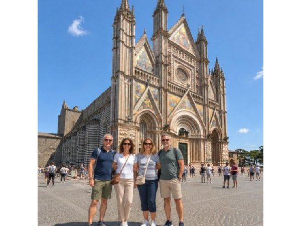 Rome to Orvieto Day Trip by Train with Duomo, Caves and Lunch