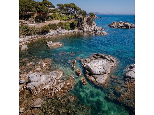 Costa Brava Guided Kayak and Snorkeling Excursion in Playa de Aro