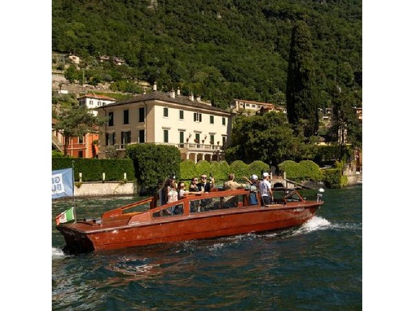 Lake Como Premium Shared Boat Tour • 1 Hour Shared Tour