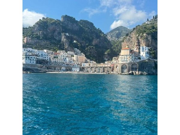Sorrento, Positano & Amalfi Bus Tour & Boat from Naples