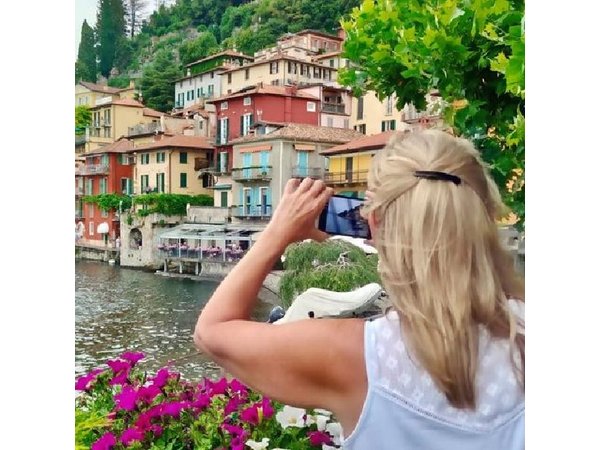Small-Group Lake Como: Bellagio, Varenna, Hidden Gorge & Boat