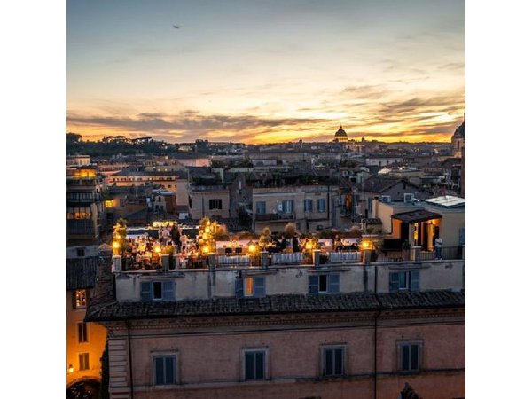 Romantic Rome - Golf Cart tour with rooftop aperitivo